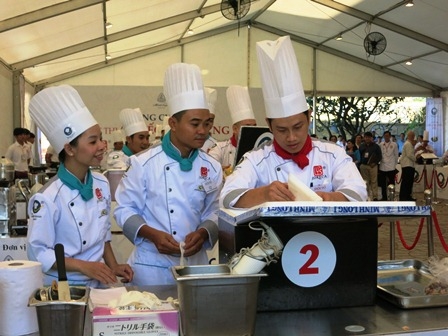 Chiếc hộp bí ẩn xác định nhà vô địch Chiếc Thìa Vàng 2014