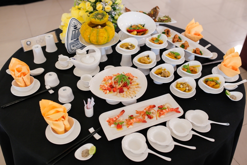 Các món ăn đạt giải trong vòng sơ tuyển đầu tiên cuộc thi Chiếc thìa vàng 2015 