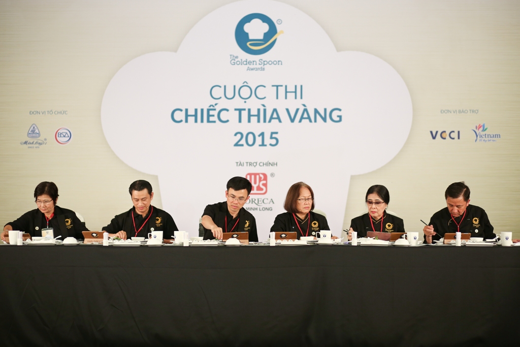 Lịch thi đấu Chiếc thìa vàng 2015