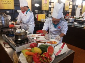 Đầu bếp Sài Gòn tràn ngập cuộc thi  Chiếc thìa vàng 2015 