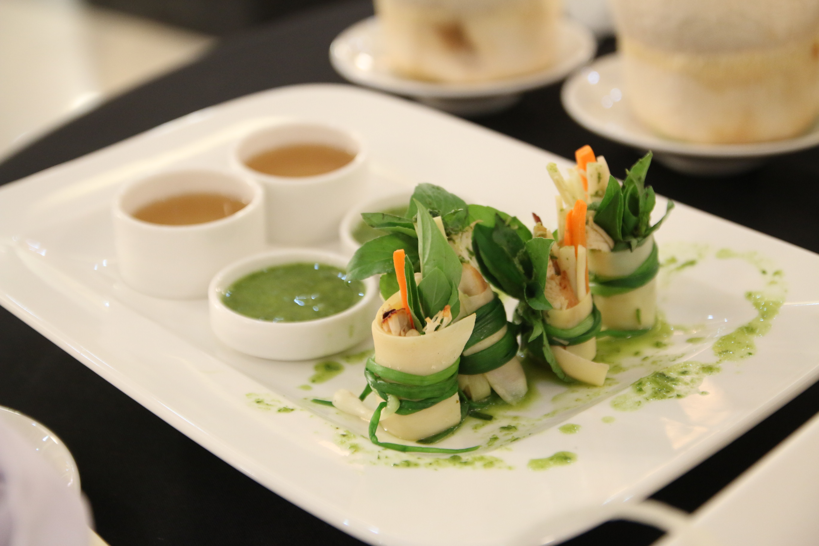 Đãi vàng từ trứng kiến vàng