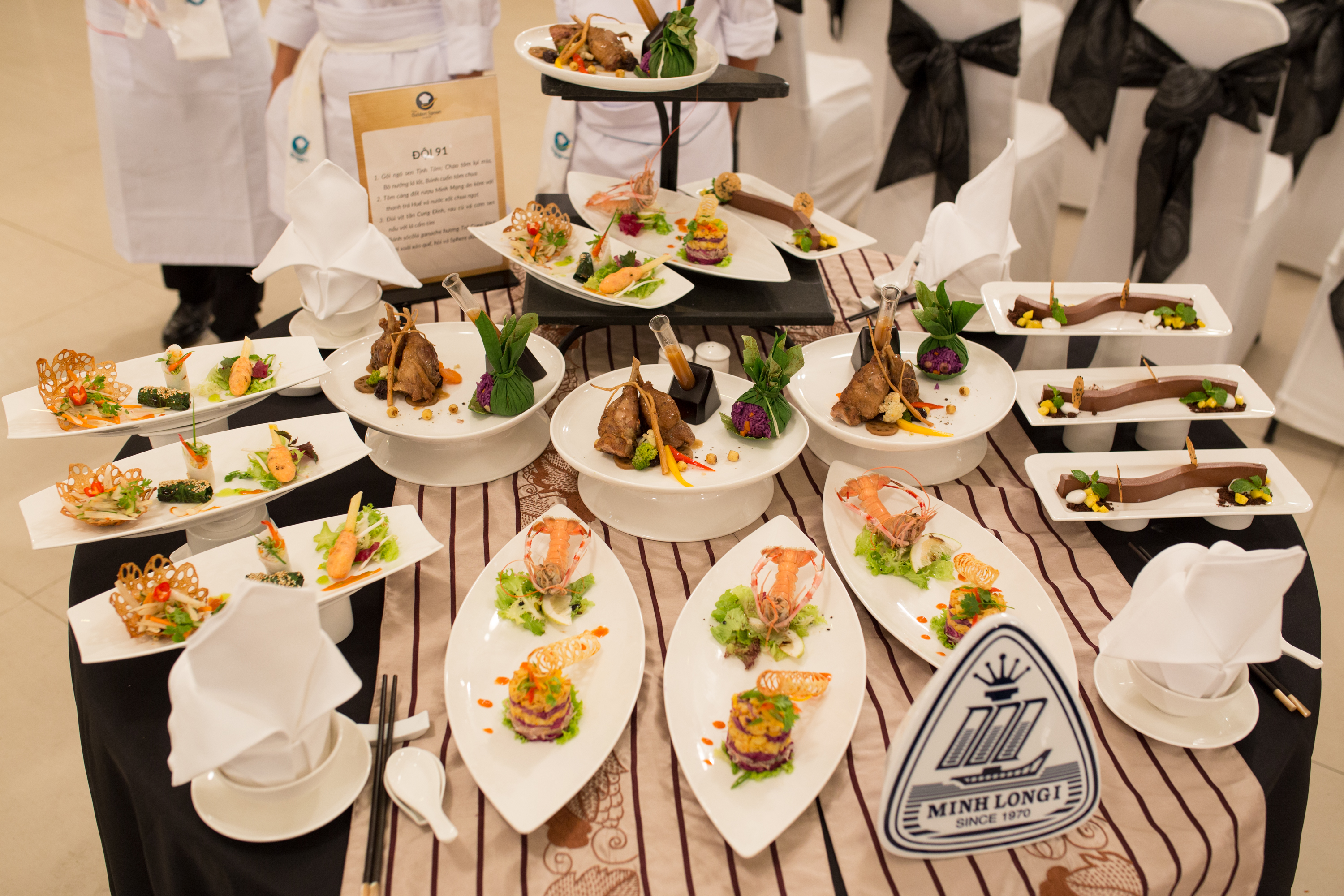 Món cung đình "lên ngôi"