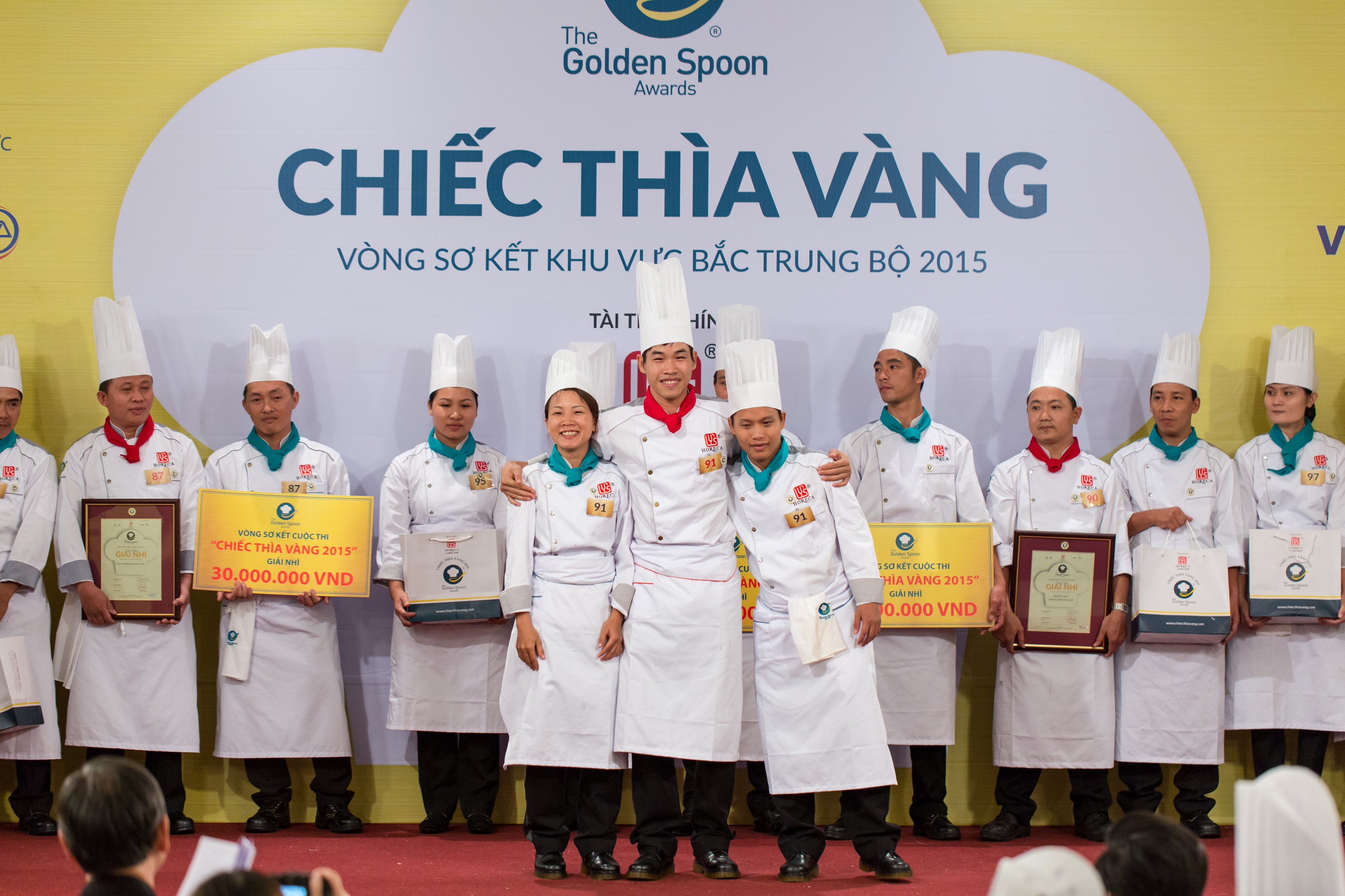 Nụ cười sau những giọt mồ hôi