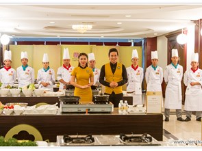 30 đầu bếp Tây Bắc tham gia cuộc thi Chiếc Thìa Vàng năm 2015