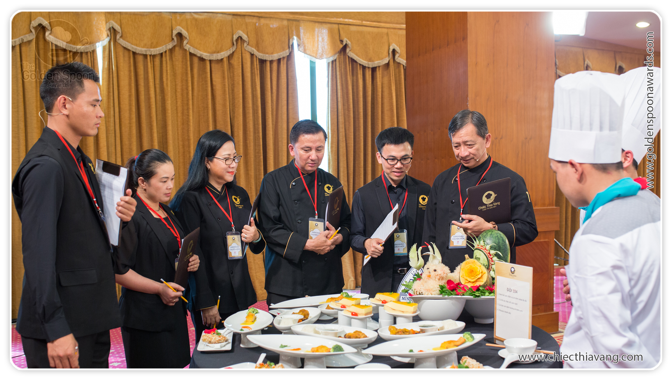 Hành trình gia vị Việt đến vòng bán kết