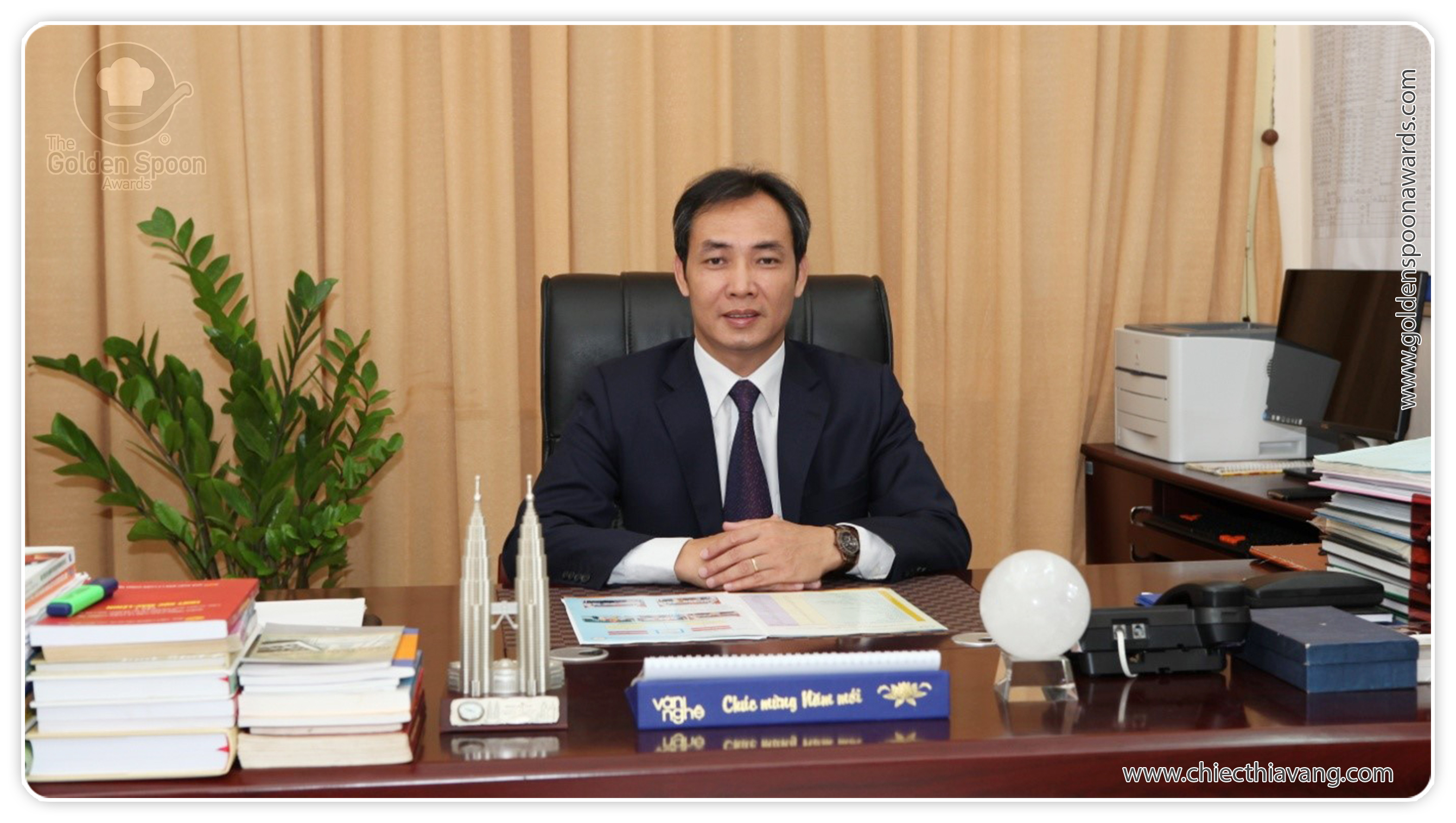 Ông Nguyễn Xuân Hùng