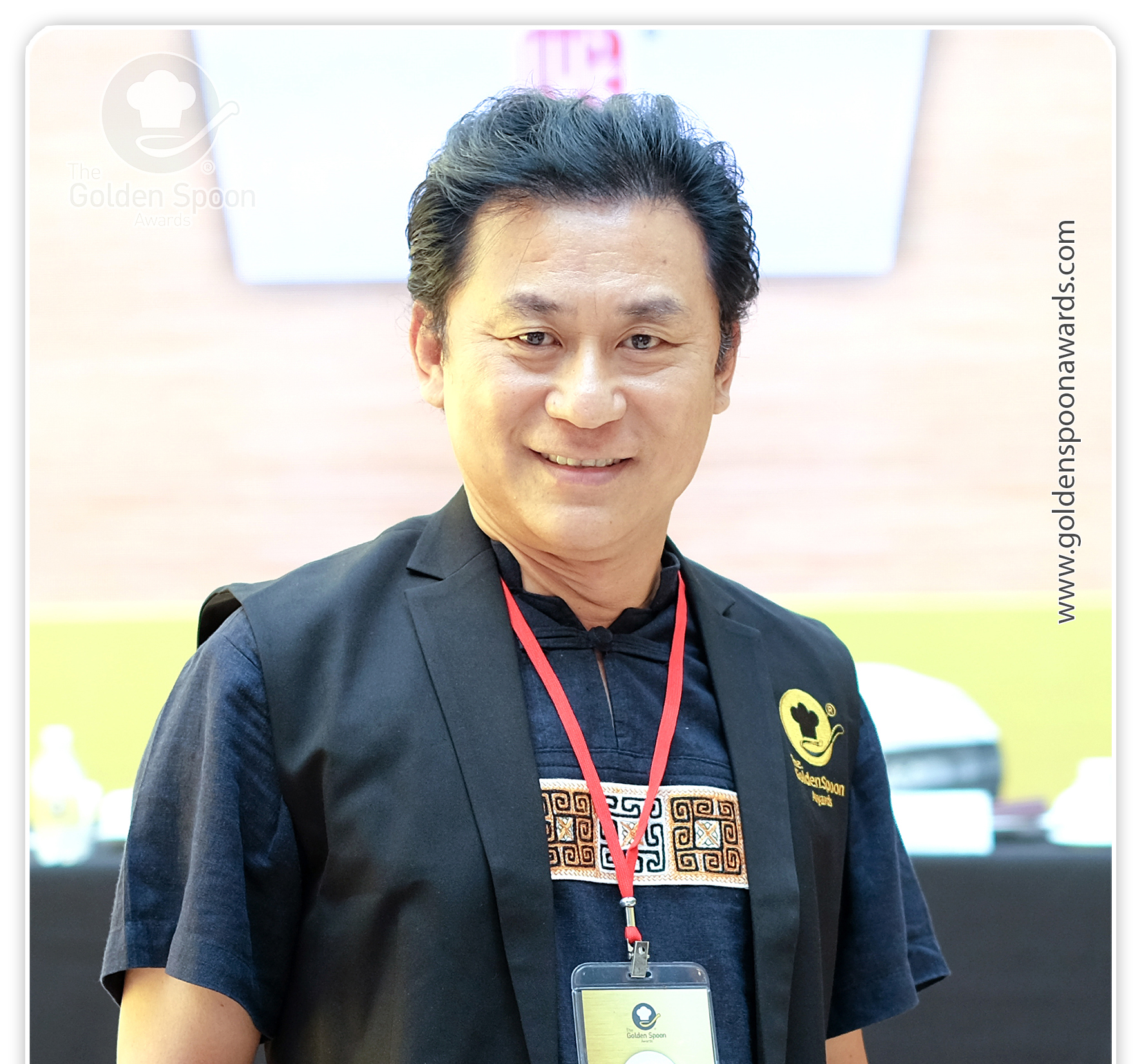 Nghệ sĩ Ưu tú Tạ Minh Tâm