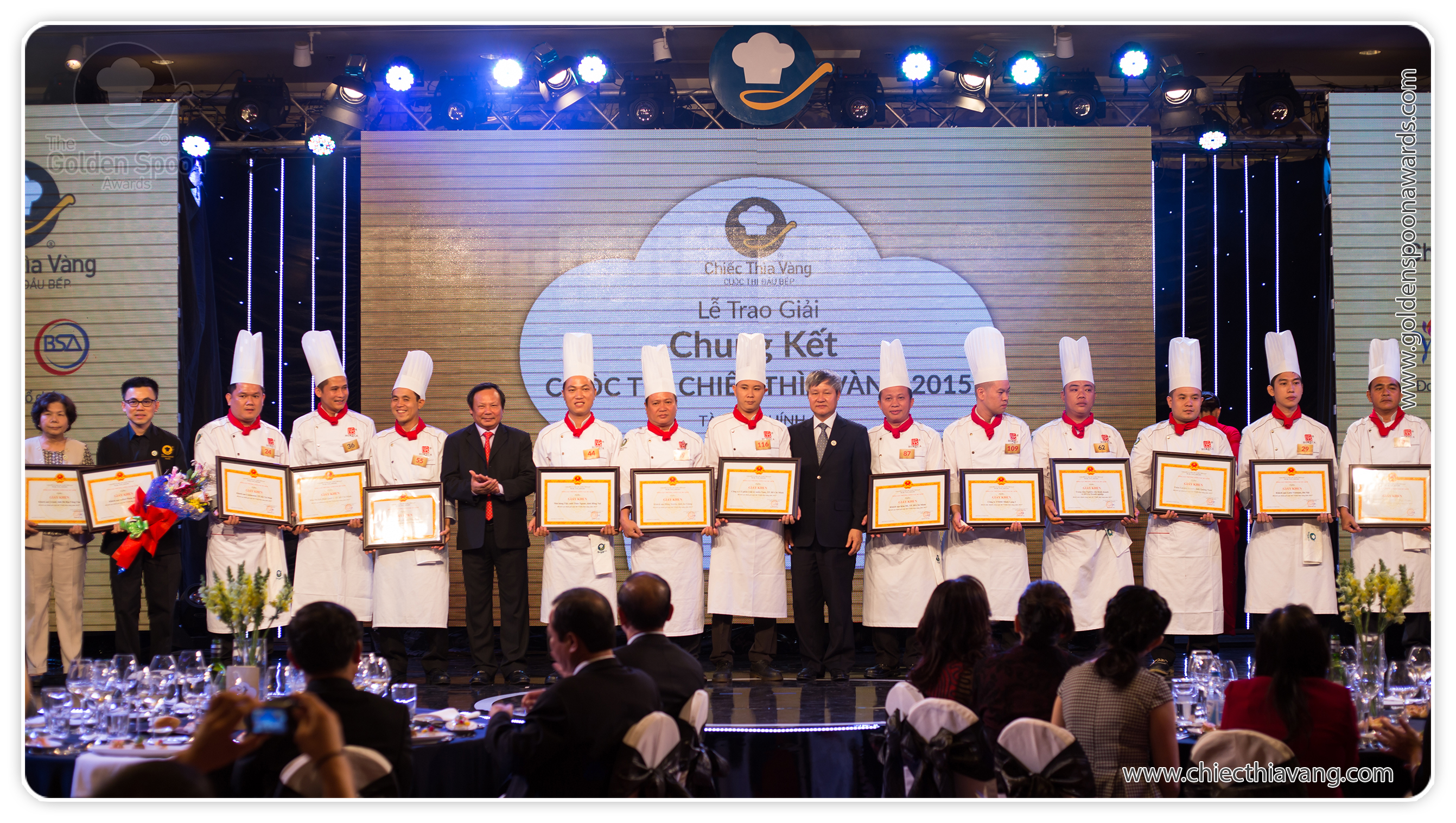 Một số hình ảnh đêm Gala trao giải Chiếc Thìa Vàng 2015