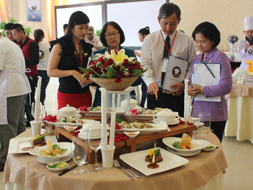 Vòng sơ kết Chiếc thìa vàng khu vực Bắc Trung Bộ: Món ăn dân dã lên ngôi
