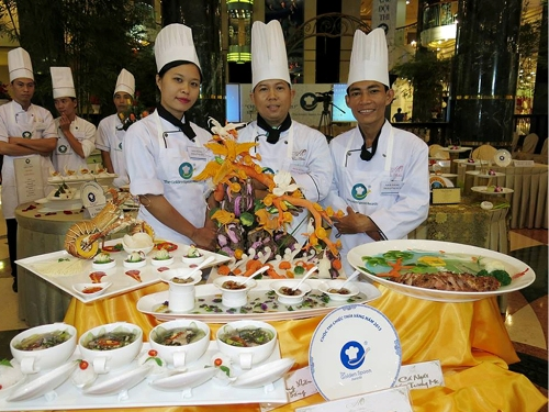 Sản vật các miền cùng tranh tài