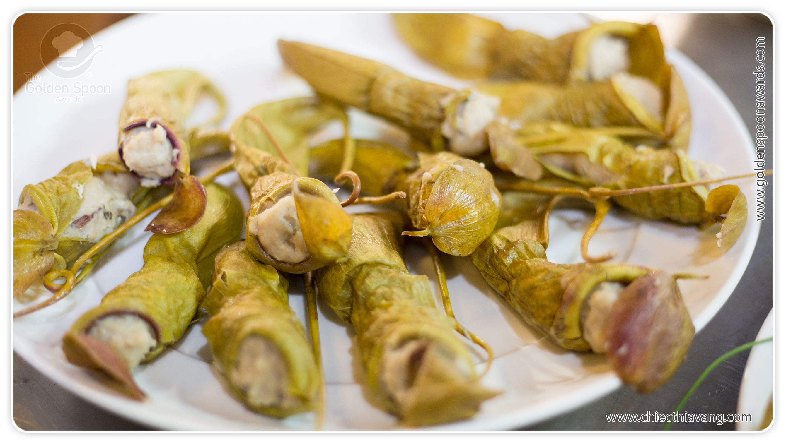 Món ăn từ hoa nắp ấm