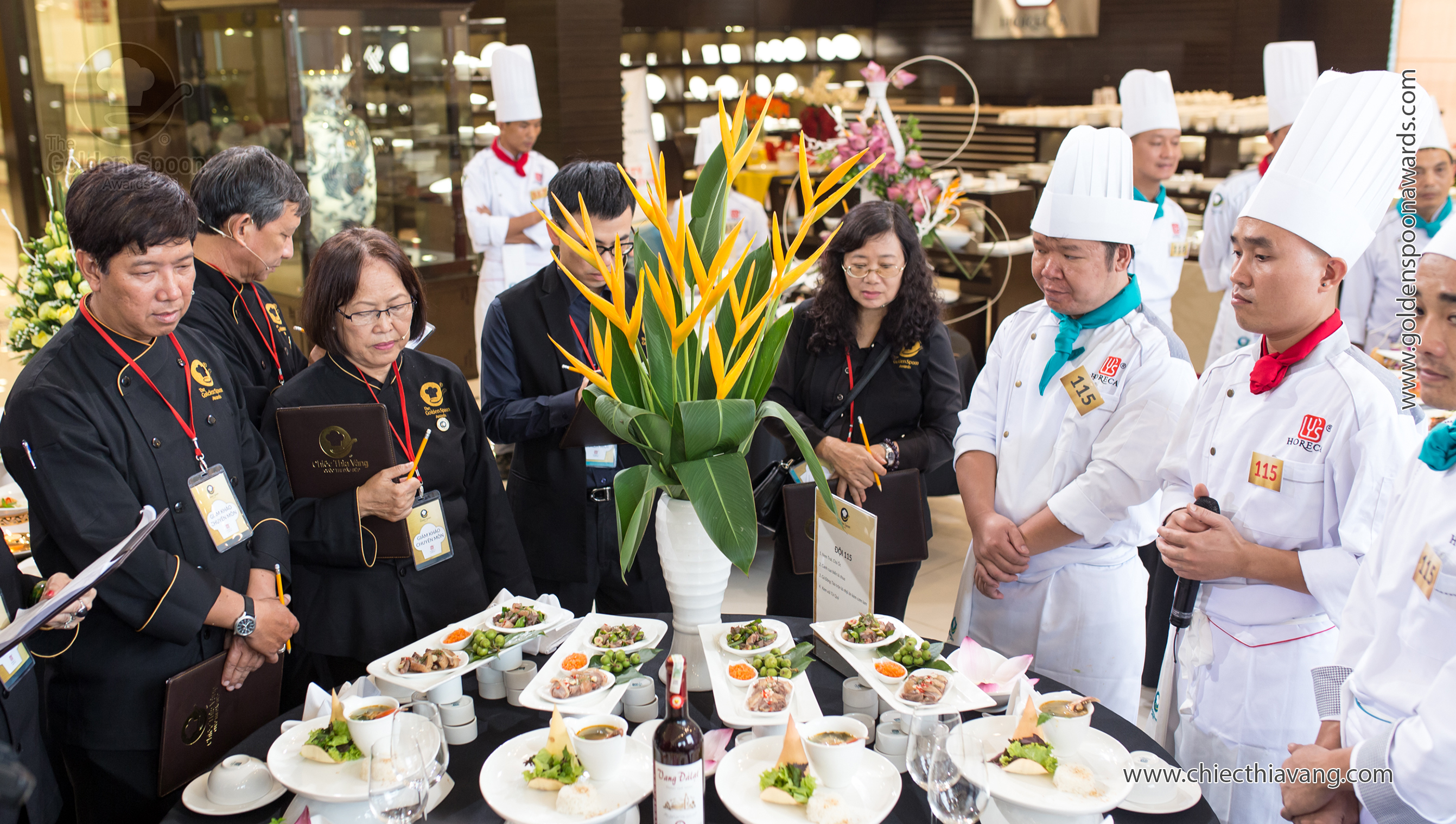 Chiếc Thìa Vàng 2015 - Sơ kết Khu vực Hà Nội và Đồng bằng sông Hồng - Ngày thứ nhất