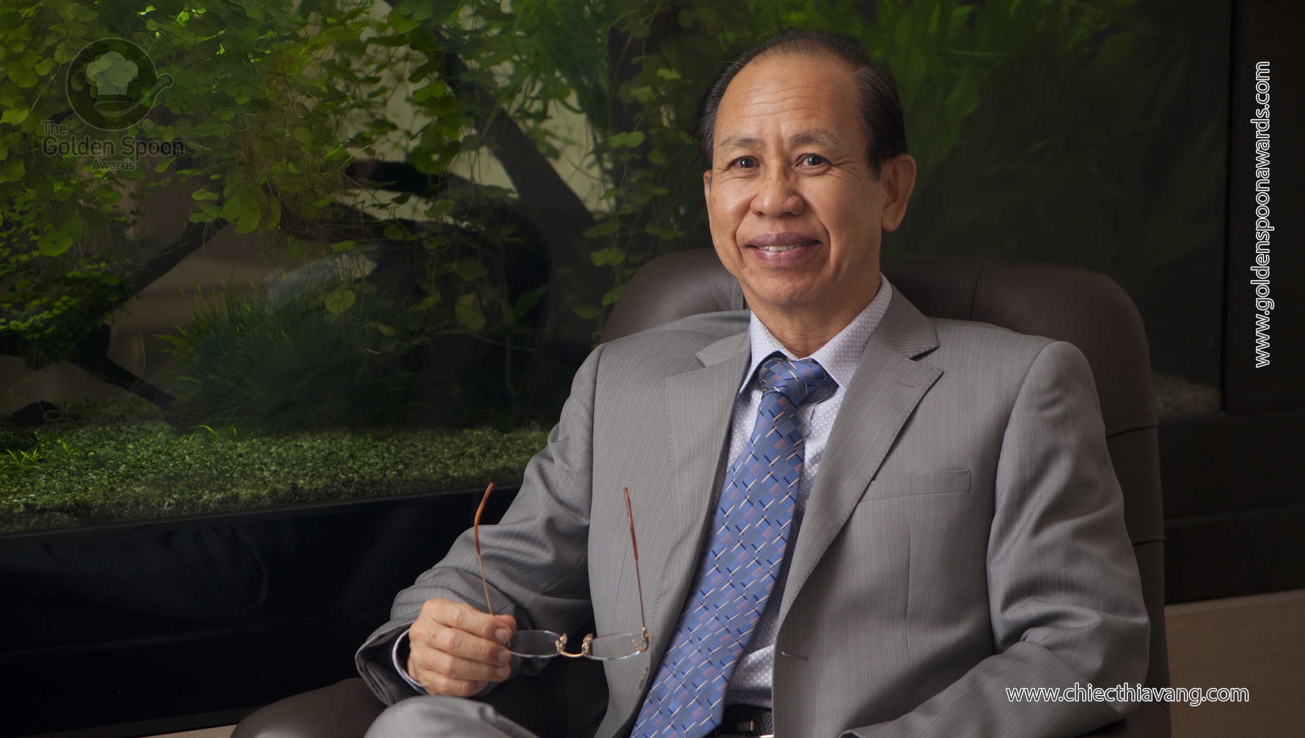 Tại sao ông không bán món Việt?