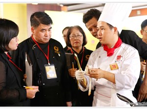 Even in defeat Chef Duc Hoang and his team achieve success by promoting local dish