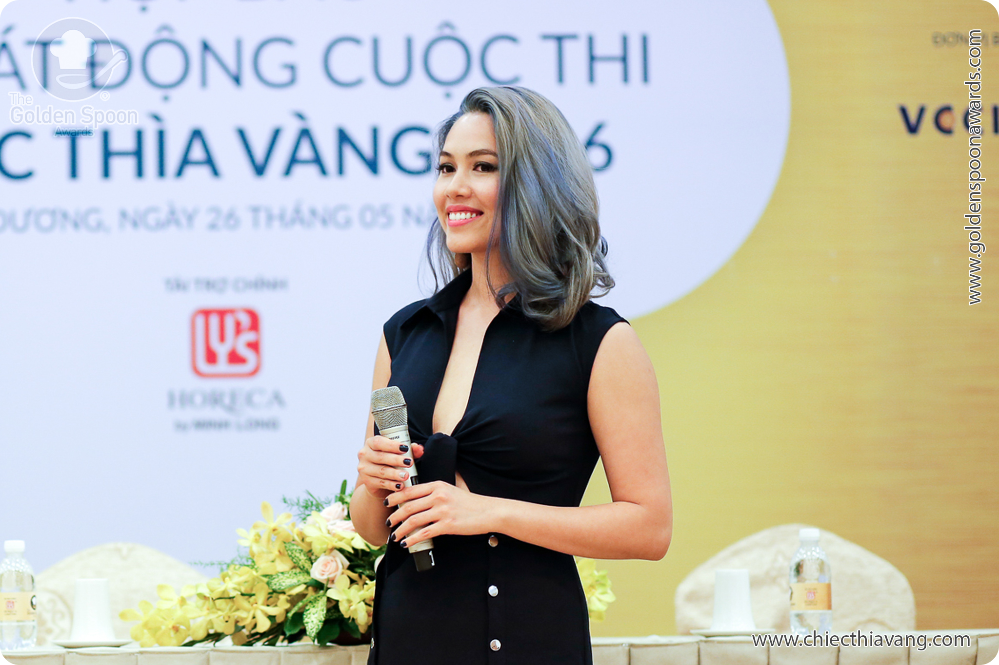 Hoàng My ngồi ghế nóng cuộc thi tìm kiếm đầu bếp