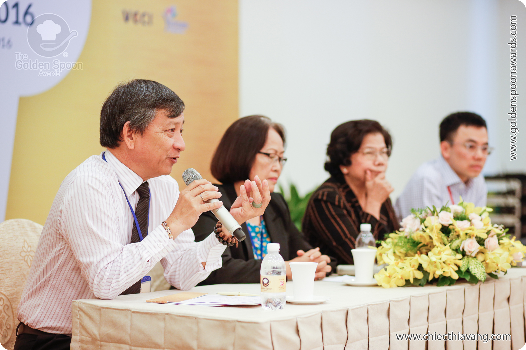 Họp báo phát động cuộc thi Chiếc Thìa Vàng 2016