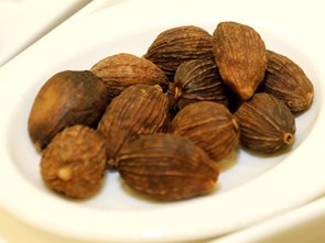 Will spices that originate outside of Vietnam be allowed in the Golden Spoon contest?