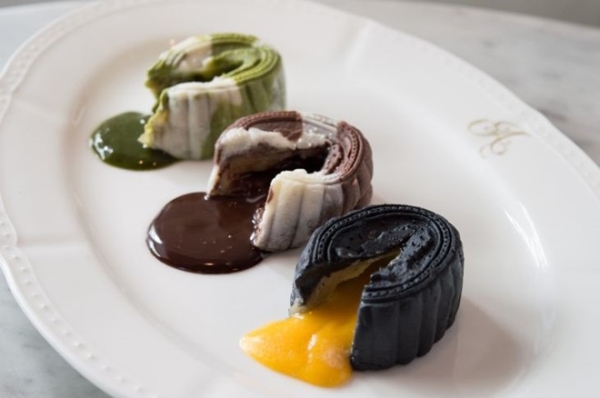 Những "biến tấu" ngon, lạ của bánh trung thu 