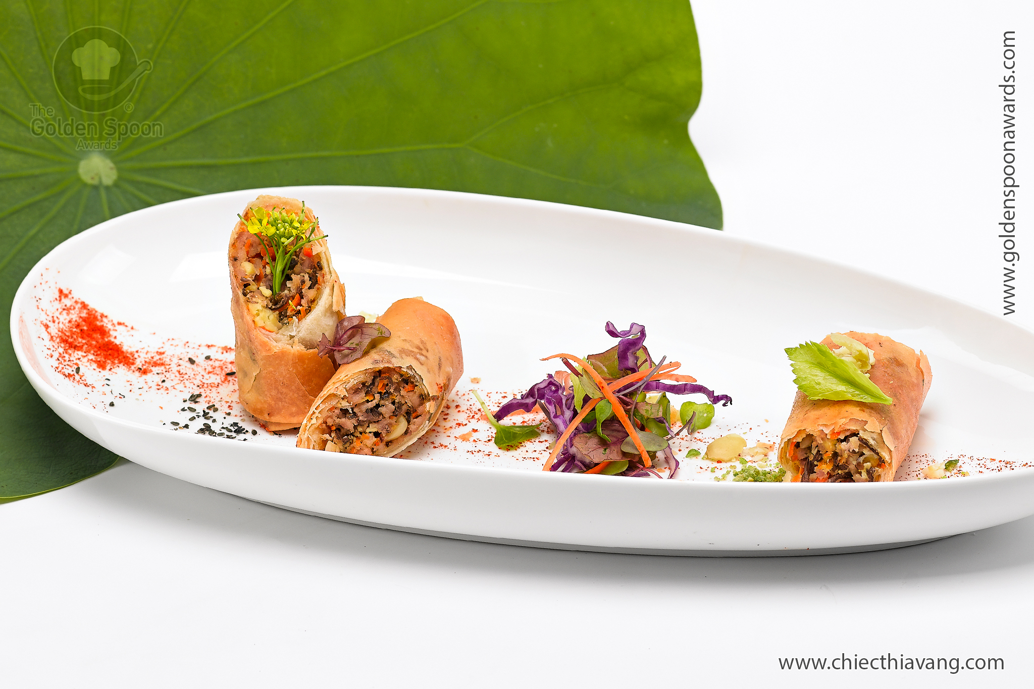 Thưởng thức buffet Chiếc Thìa Vàng tại sơ kết miền Bắc