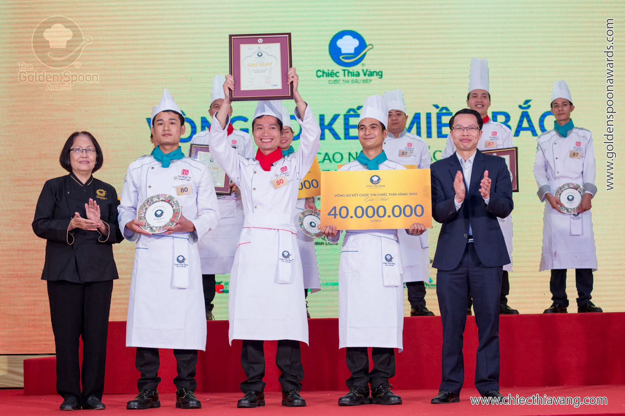 4 đại diện đầu tiên của miền Bắc vào bán kết