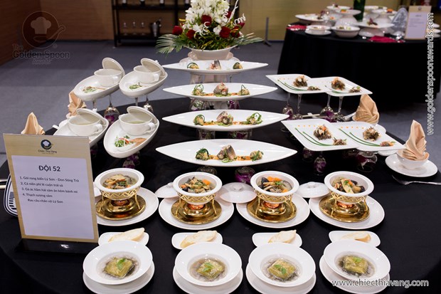 Vietnam Central - Highlands cuisine: the contrasting colors