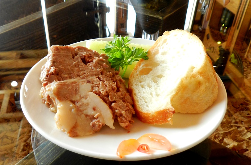 Độc đáo như pa-tê thịt kho tàu!