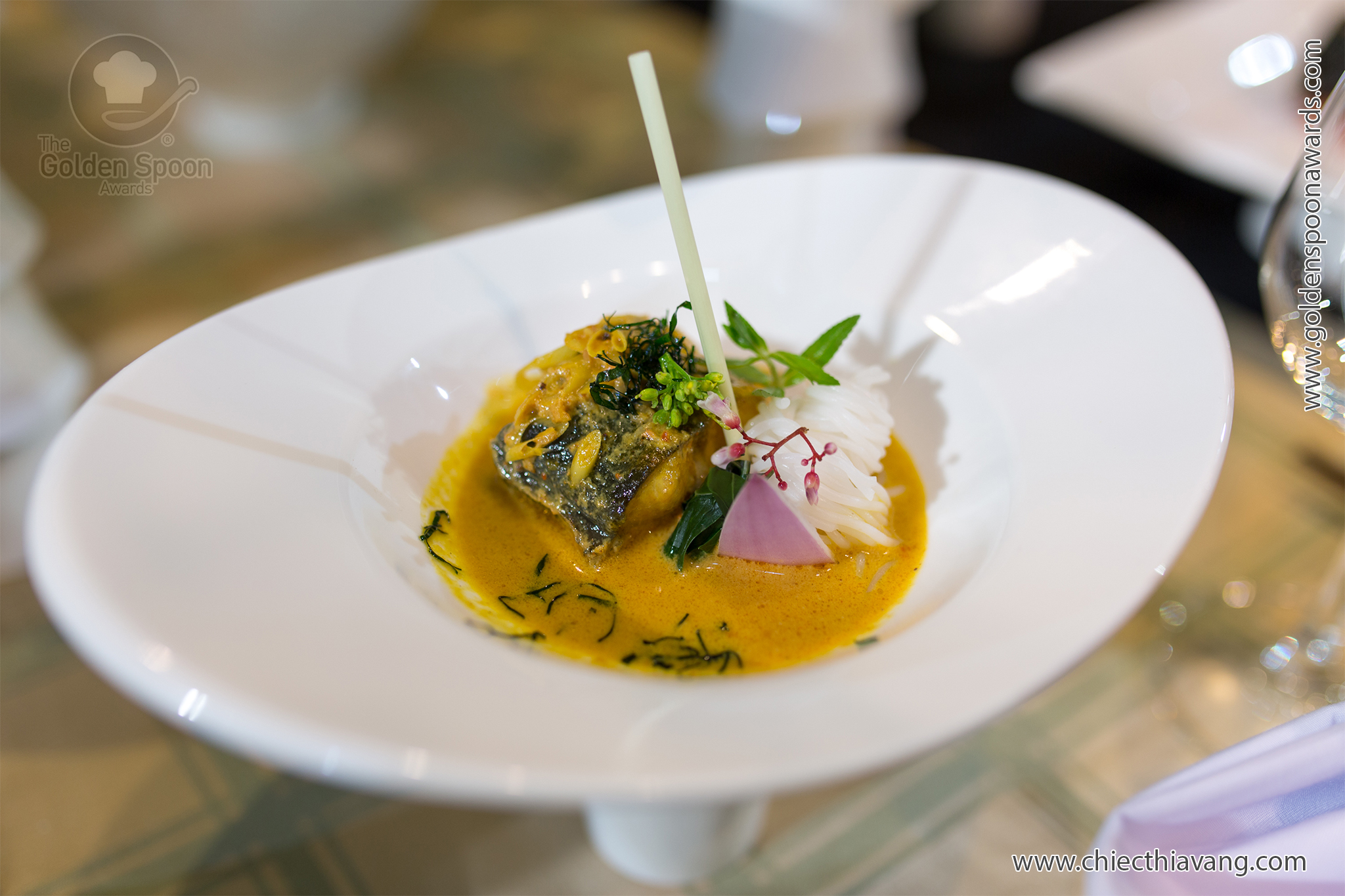 Journey of Vietnamese spices: Noni fruits in the Menu