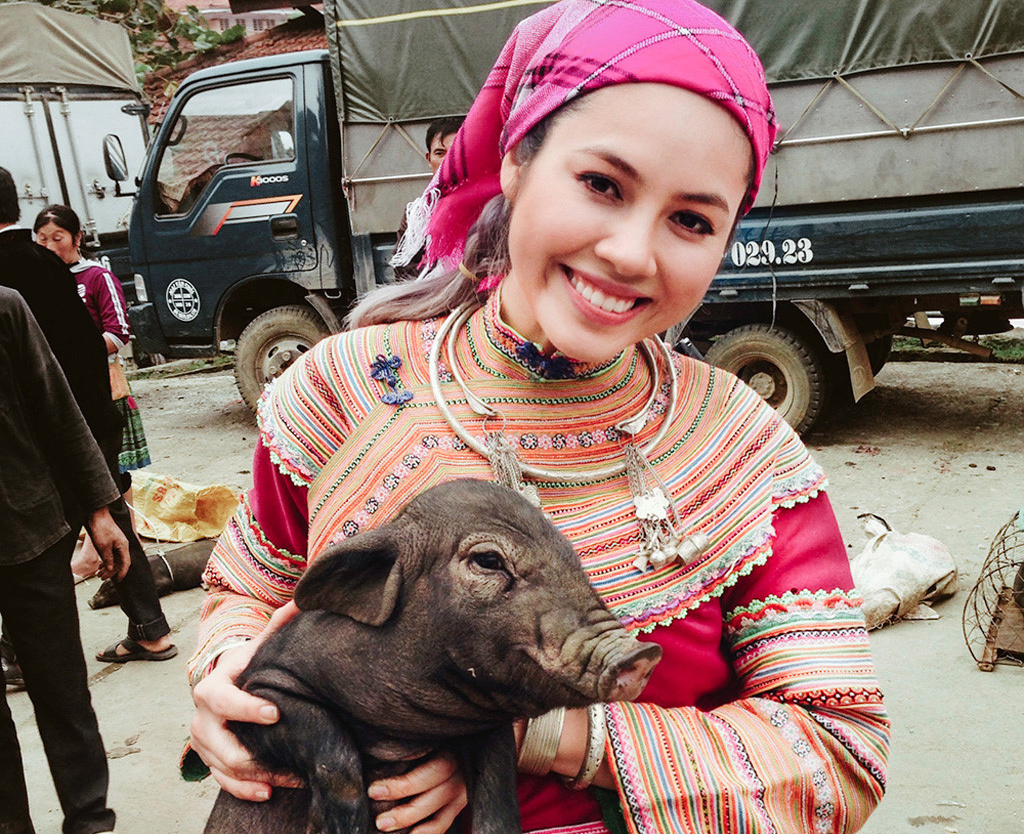 The Golden Spoon Awards Video That Is Used By The New York Times's T Brand Studio