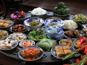 Tet food reflects different lifestyles