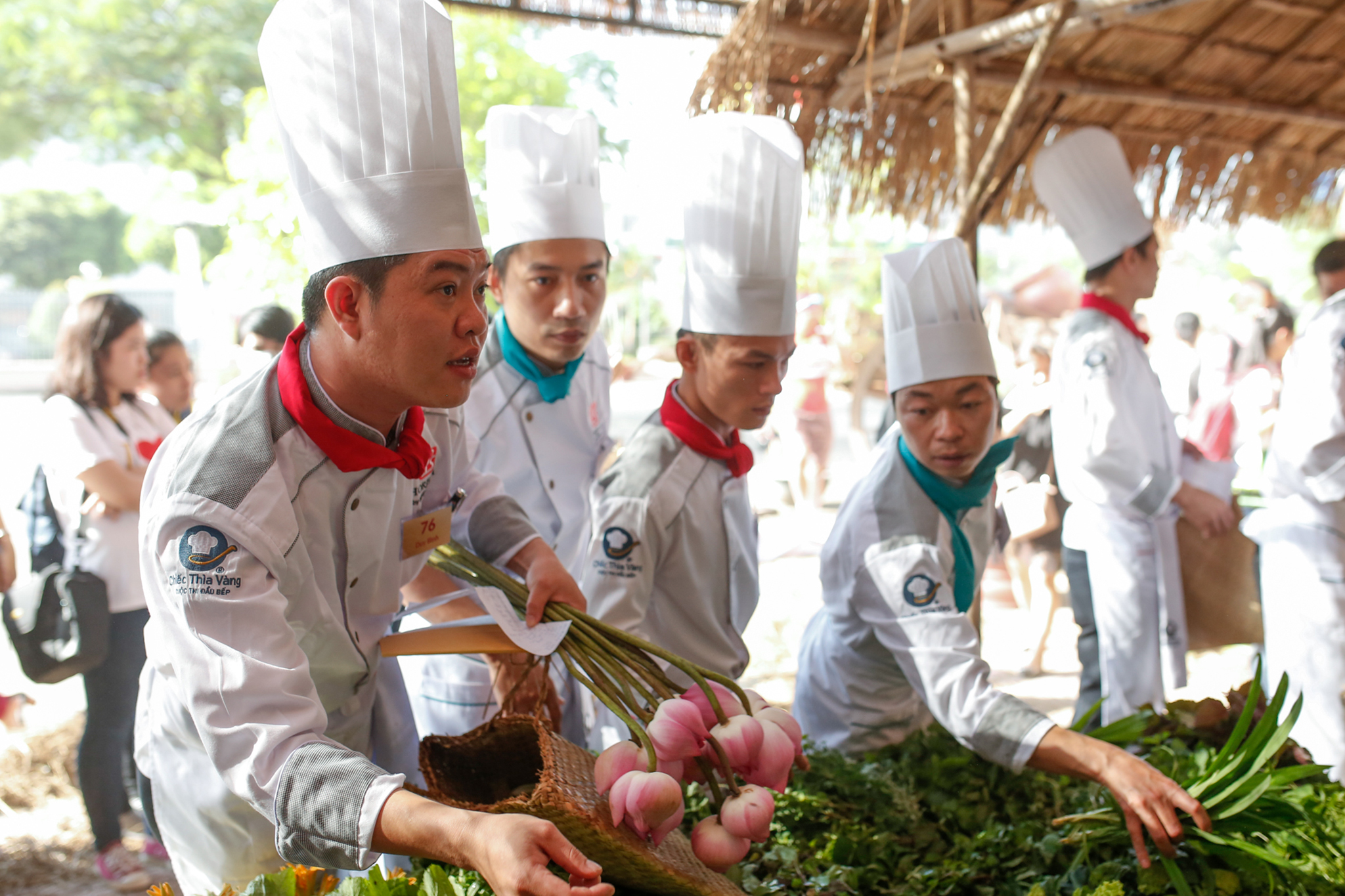 Chung kết Chiếc Thìa Vàng 2016: Phần thi nấu món