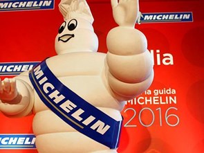 Chuyện bắt đầu của những ngôi sao kì lạ Michelin