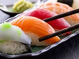 Ăn sushi như thế n&#224;o để thực sự tốt cho sức khỏe?