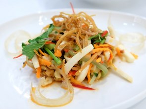 Món ngon Việt được làm mới tại Food & Hotel 