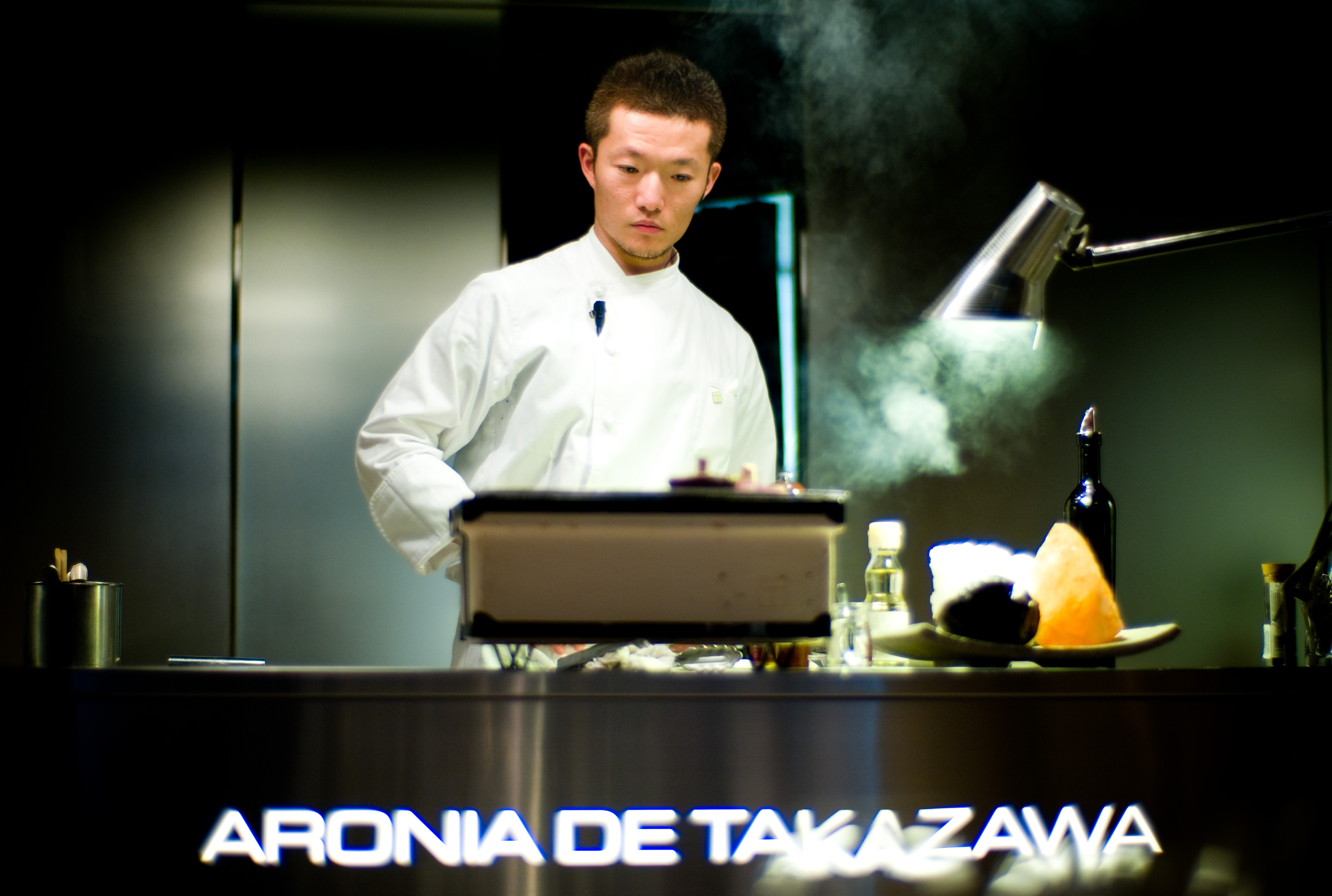 Takazawa và câu chuyện về những món ăn kỳ lạ nhất Nhật Bản 