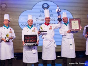Chef Vũ Văn Thành Makes Friends in High Places