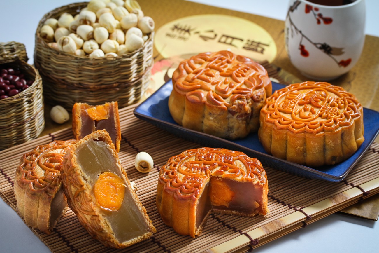 Mooncakes from Heaven: Hong Kong's Sweet Obsession