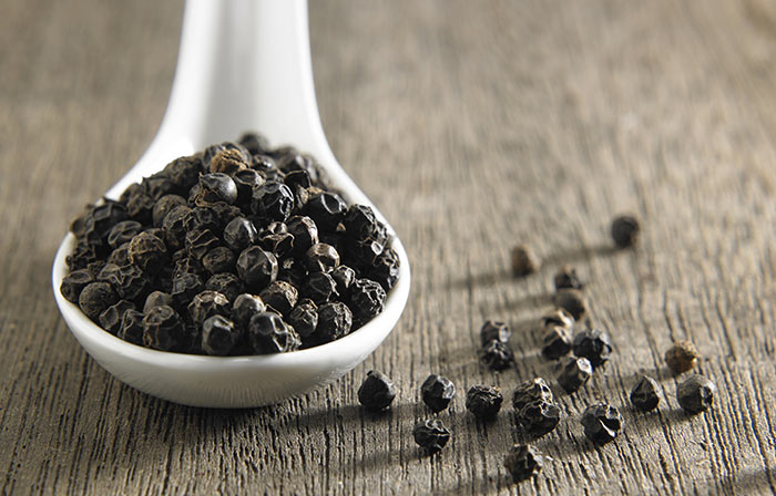 6 công dụng bất ngờ cho sức khỏe của tiêu đen