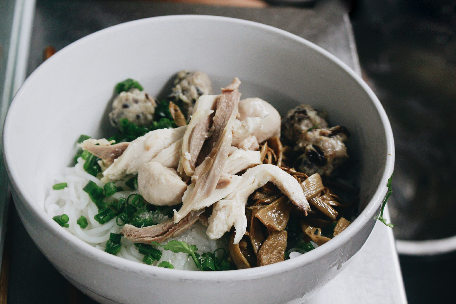 Món bún thất truyền của người Hà Nội được nghệ nhân phục chế