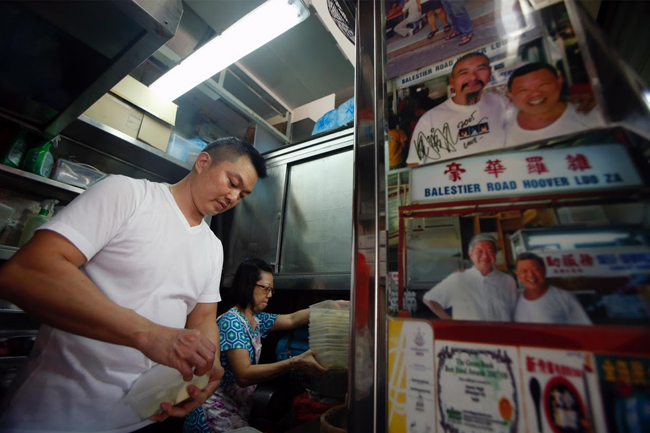 Ẩm thực đường phố Singapore trước nguy cơ thất truyền
