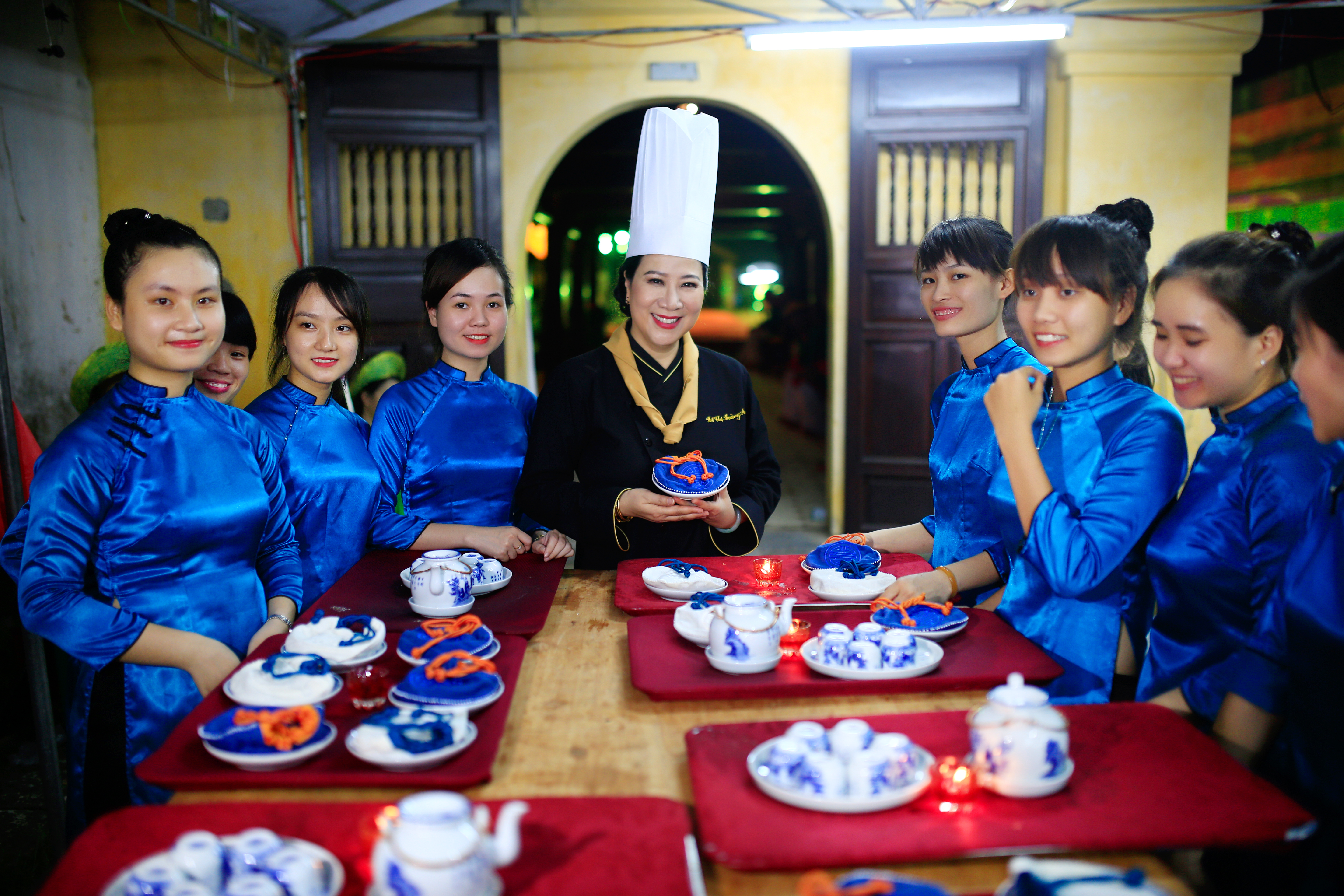 Từ quốc yến cung đình nghĩ đến quốc yến thời hội nhập