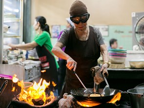 Quán ăn đường phố ở Thái Lan giành được một sao Michelin