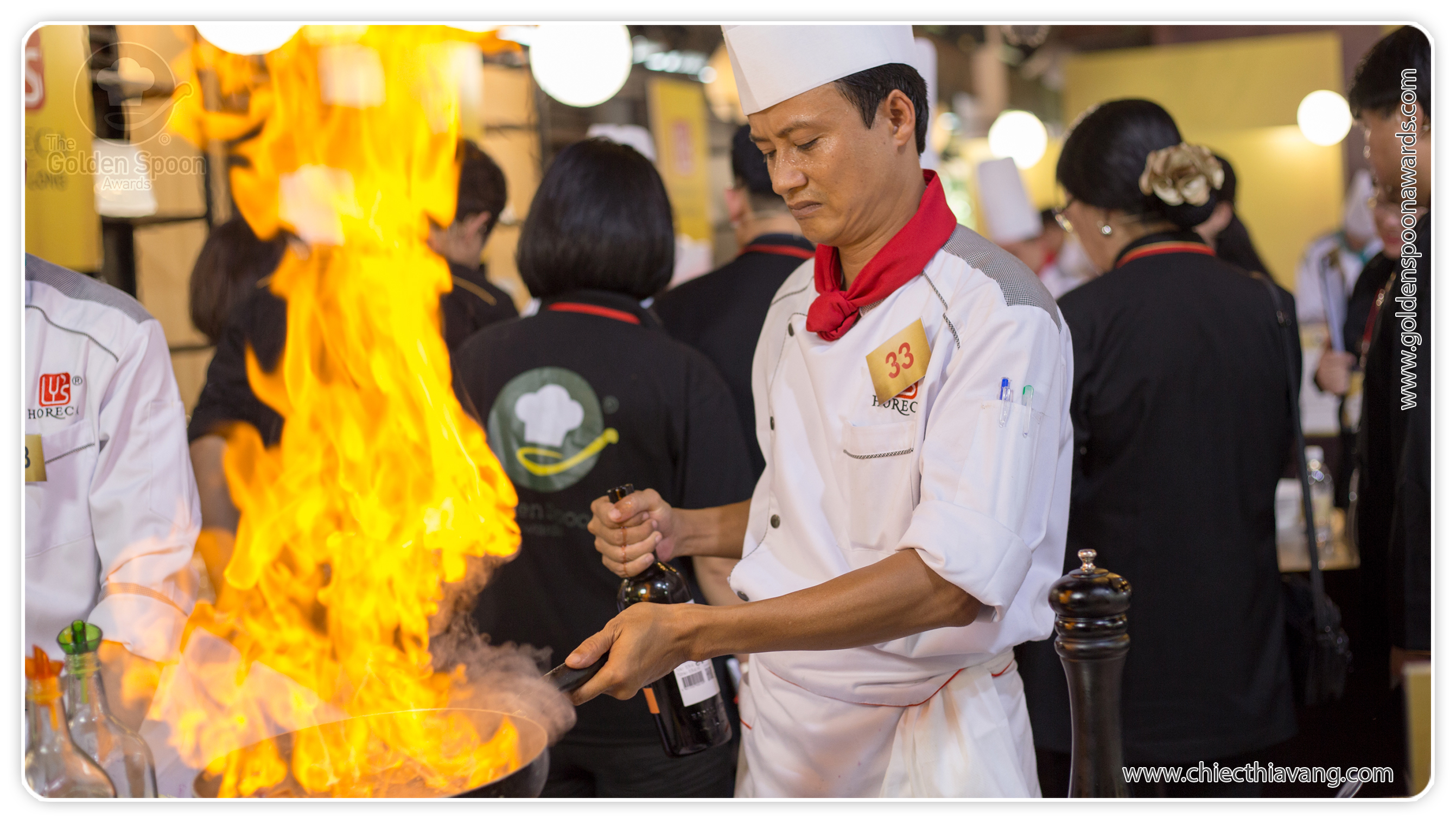 Kỹ thuật đốt rượu - màn ảo thuật của các đầu bếp