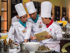 Chuẩn hóa nghề bếp để nâng tầm ẩm thực Việt
