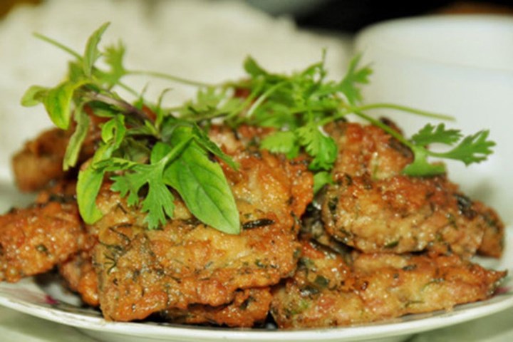 When It Gets Cold, It’s Time For Some Greasy Seaworms