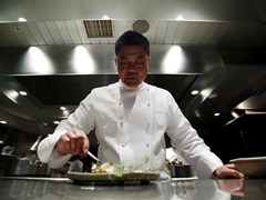 Đầu bếp đạt sao Michelin Nhật Bản và món súp đất