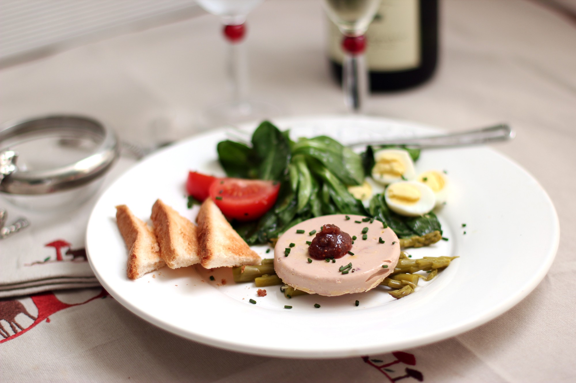 Những món quà Tết đắt đỏ dành cho người yêu ẩm thực