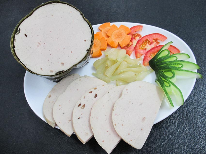 Hương vị quê nhà: Giò lụa