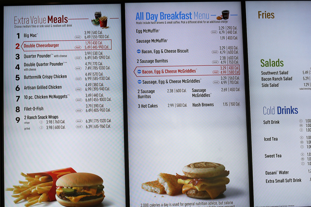 Các chuỗi nhà hàng Mỹ phải công bố hàm lượng calo của các món ăn