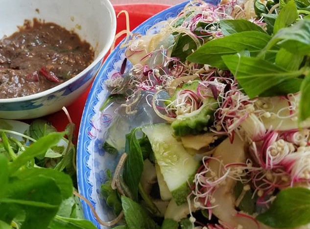 Gỏi nuốt lừng danh đất Quảng Trị