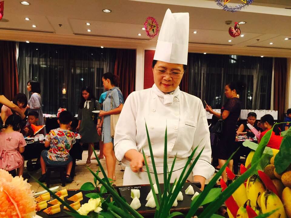 Dù có cả đội đầu bếp, Vua Maroc vẫn dứt khoát gọi đồ ăn Việt